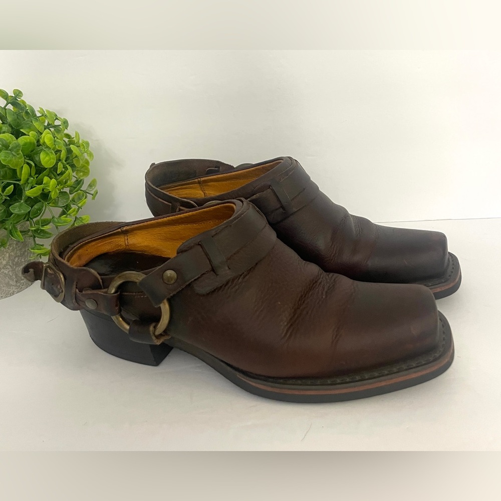 Frye Belted Harness Leather Mule # 70760 Size  6.5M